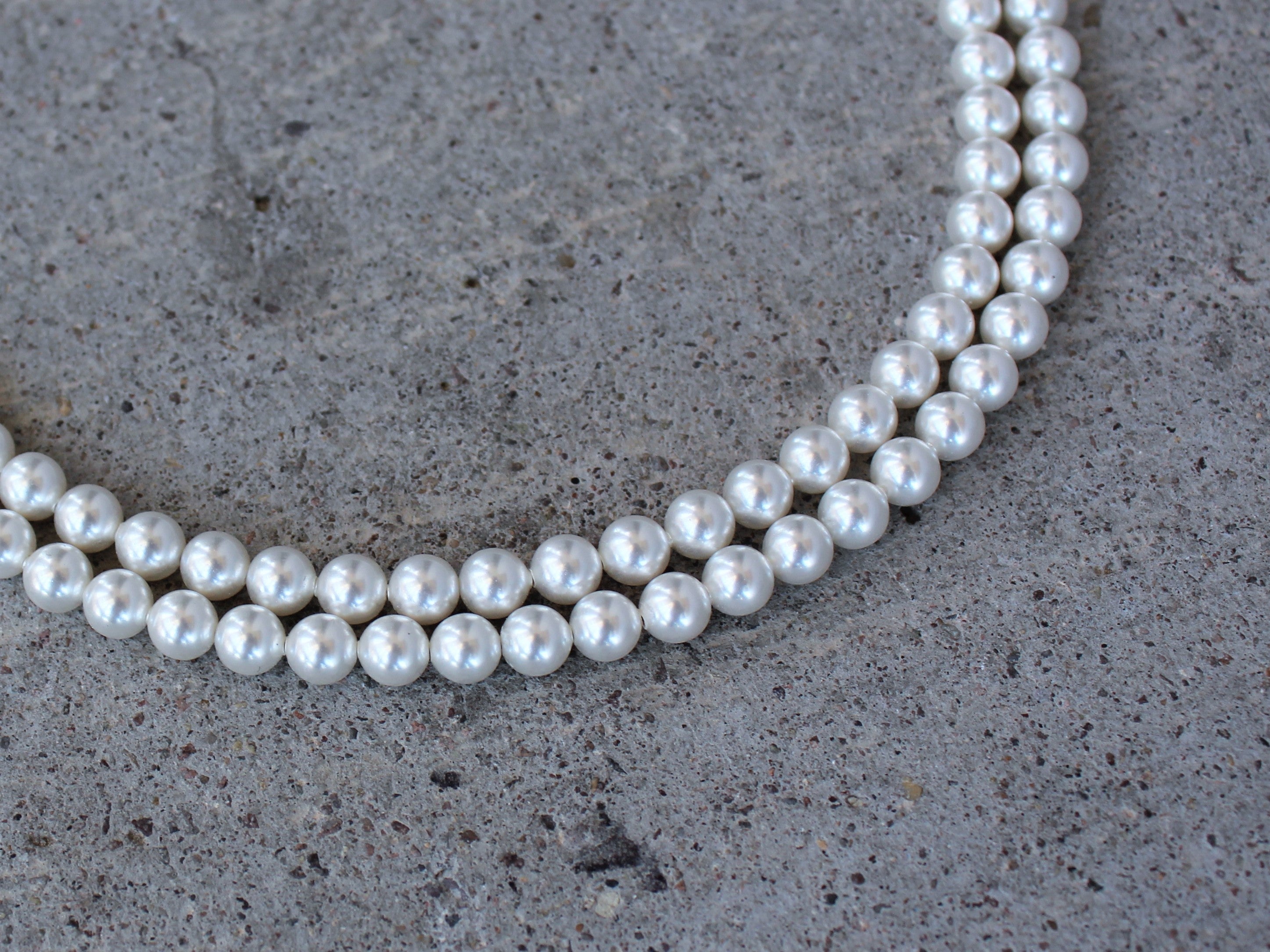 Pearl (Necklace)